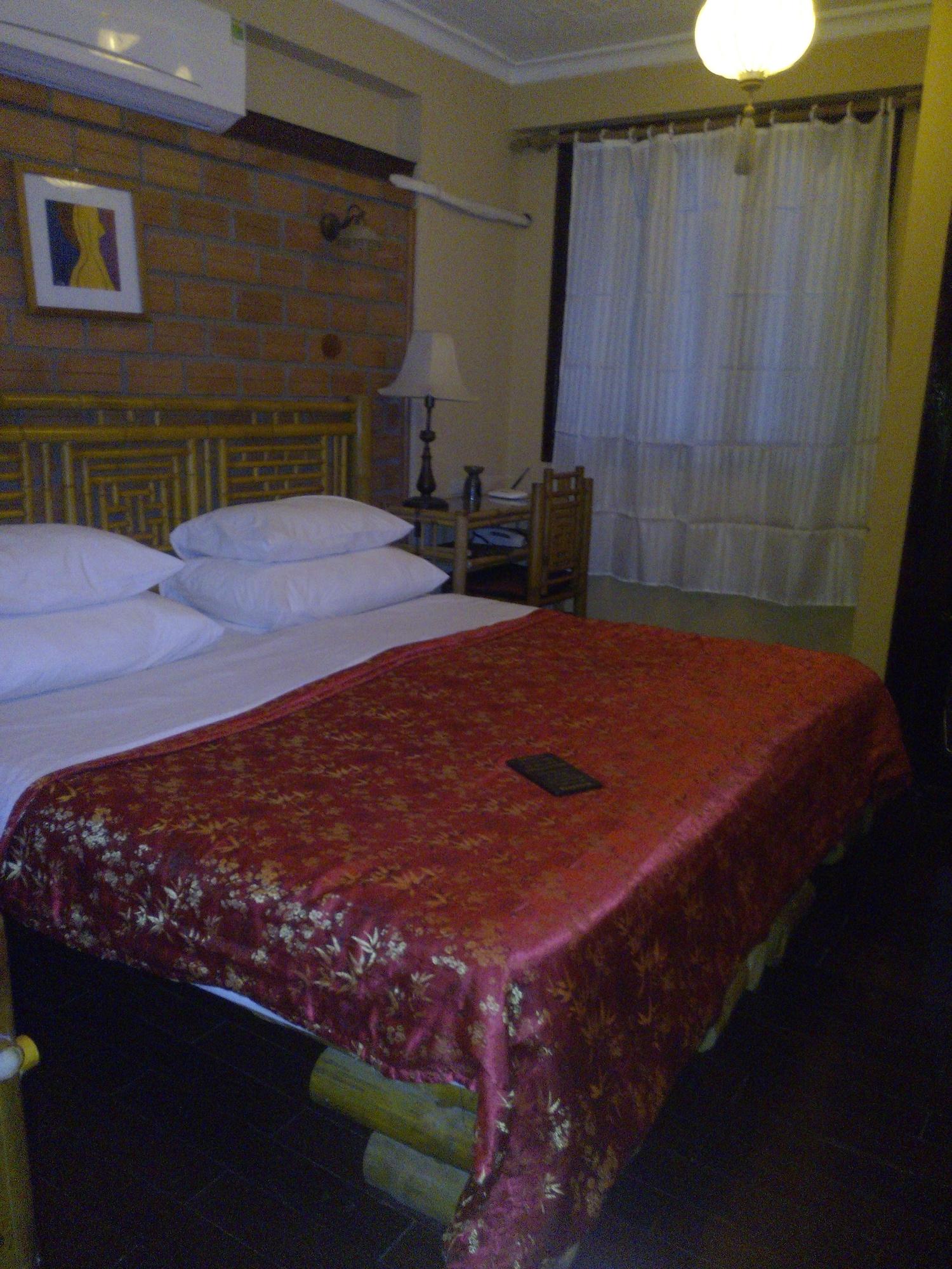 Hotel Garden Queen Ханой Экстерьер фото