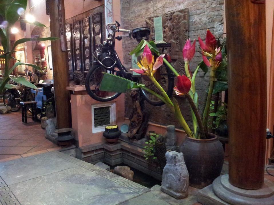 Hotel Garden Queen Ханой Экстерьер фото